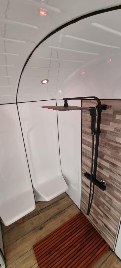 Studio Port Pin Vue Mer, Jacuzzi, Hammam, Parking Prives Cassis Bagian luar foto